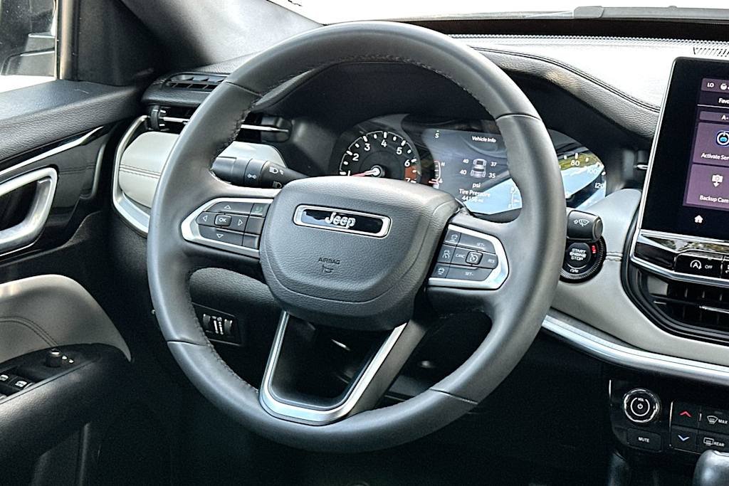 Thumbnail: 2025 Jeep Compass - 12