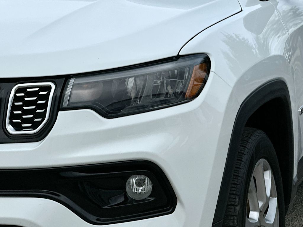 Thumbnail: 2025 Jeep Compass - 27