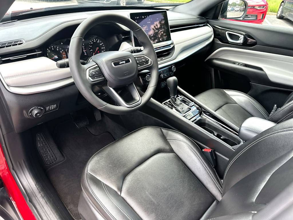 Thumbnail: 2025 Jeep Compass - 2