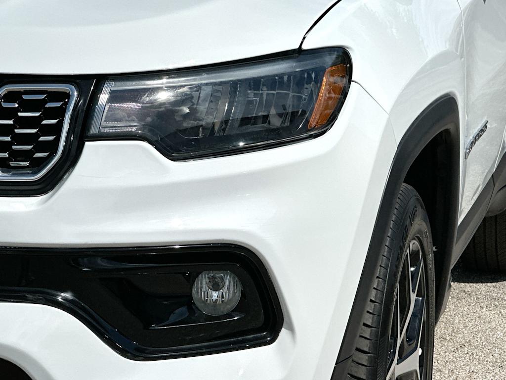 Thumbnail: 2025 Jeep Compass - 27