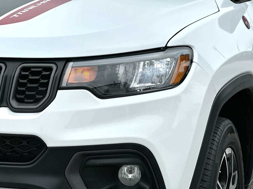 Thumbnail: 2025 Jeep Compass - 27