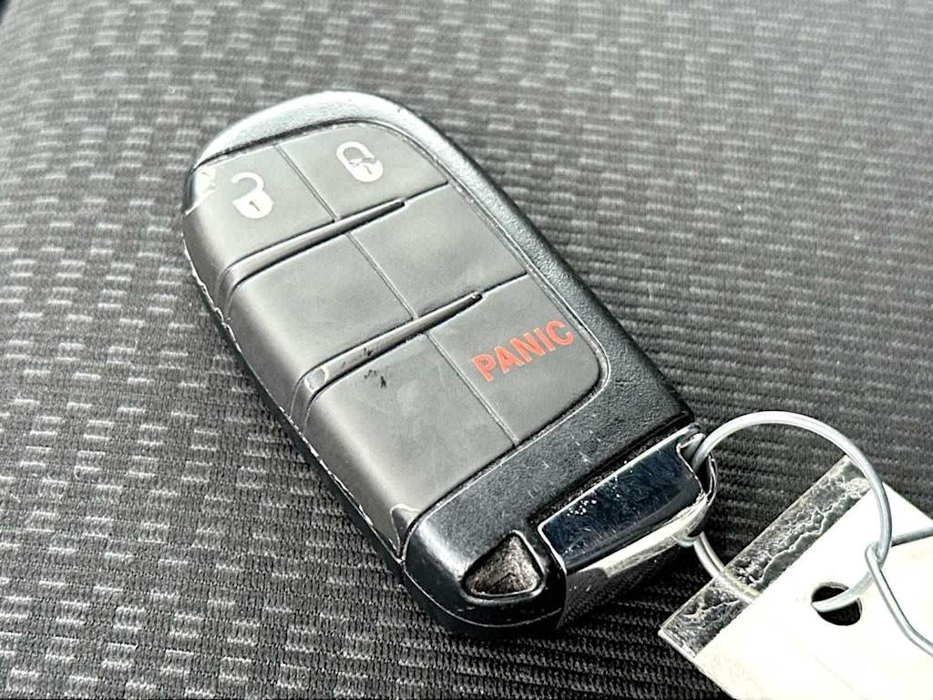 Thumbnail: 2025 Jeep Compass - 17