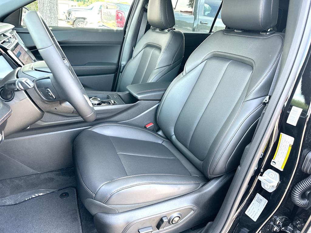 Thumbnail: 2026 Jeep Cherokee - 10