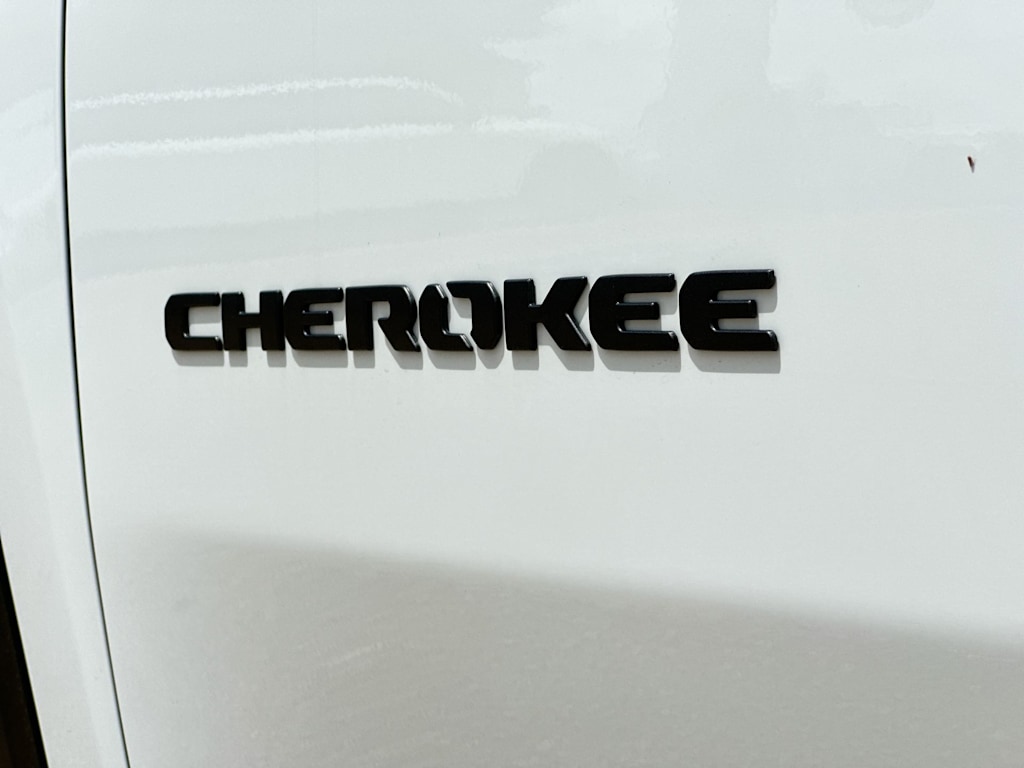 Thumbnail: 2026 Jeep Cherokee - 7