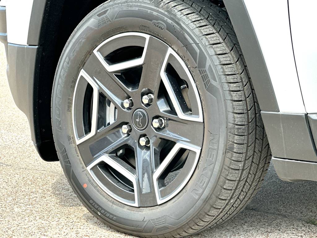 Thumbnail: 2026 Jeep Cherokee - 8