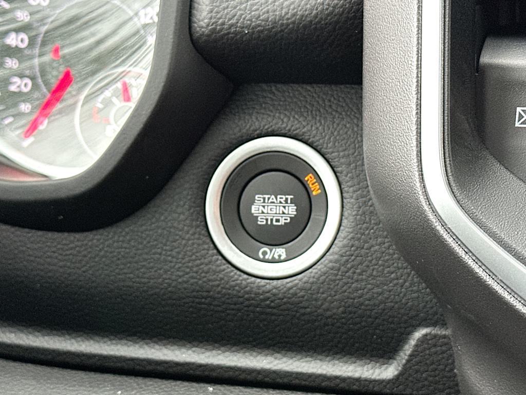 Thumbnail: 2026 RAM 1500 - 27