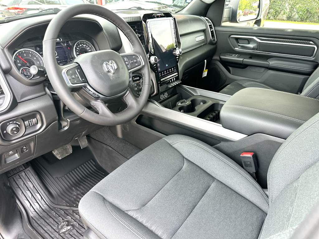 Thumbnail: 2026 RAM 1500 - 2