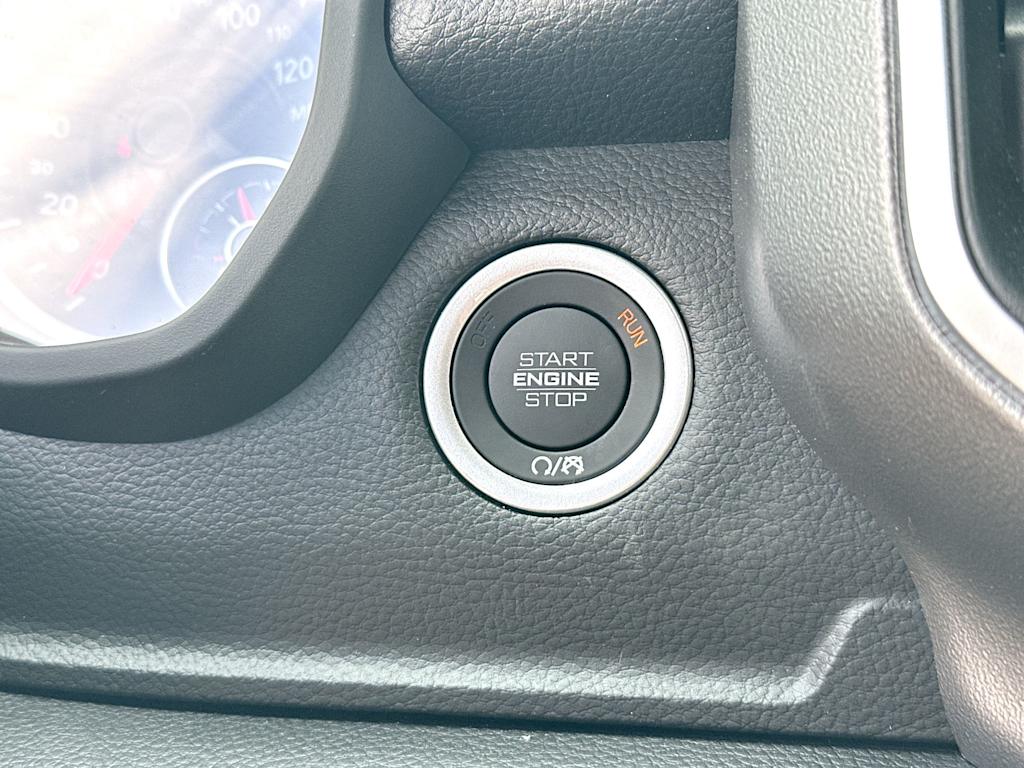 Thumbnail: 2026 RAM 1500 - 28
