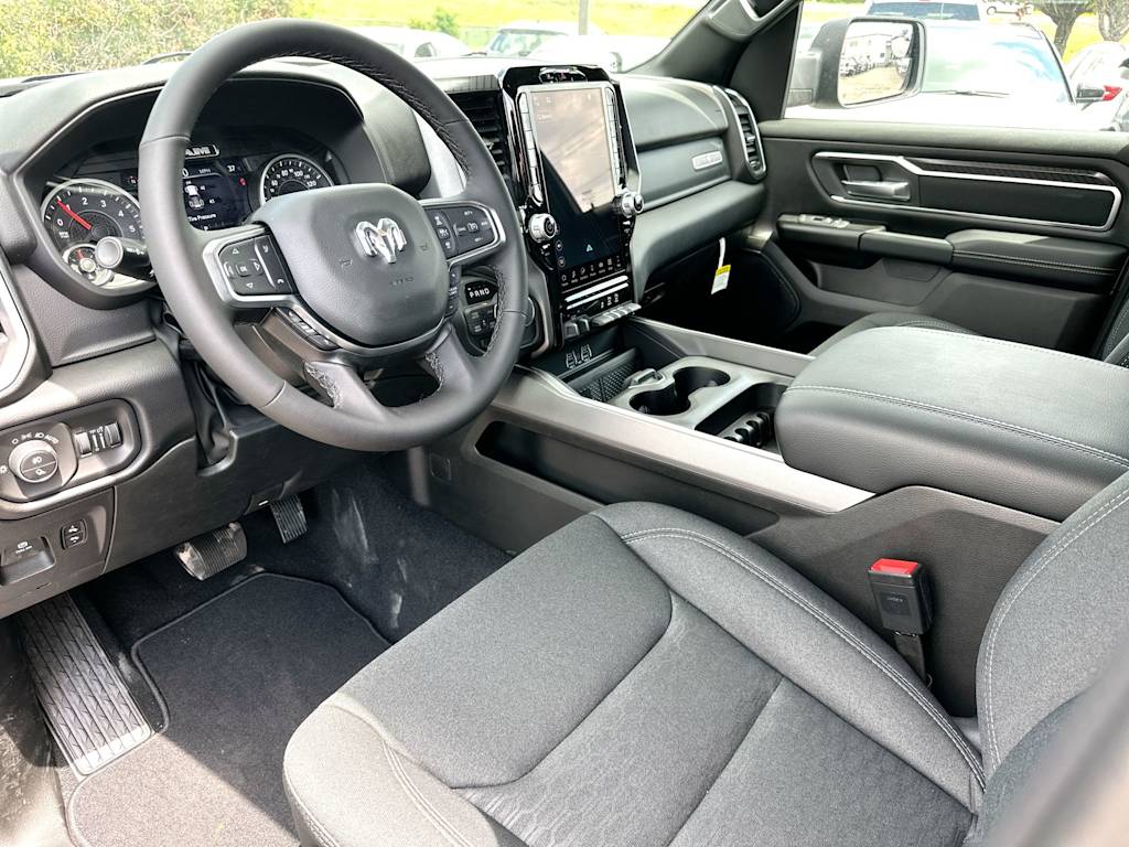 Thumbnail: 2026 RAM 1500 - 2