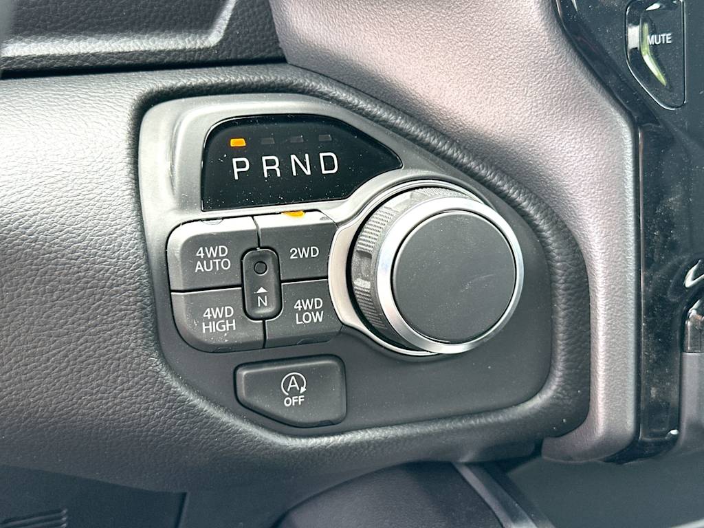 Thumbnail: 2026 RAM 1500 - 27