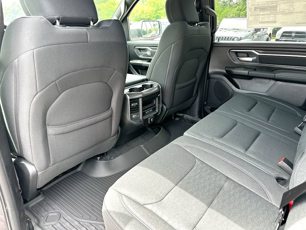 Thumbnail: 2026 RAM 1500 - 28