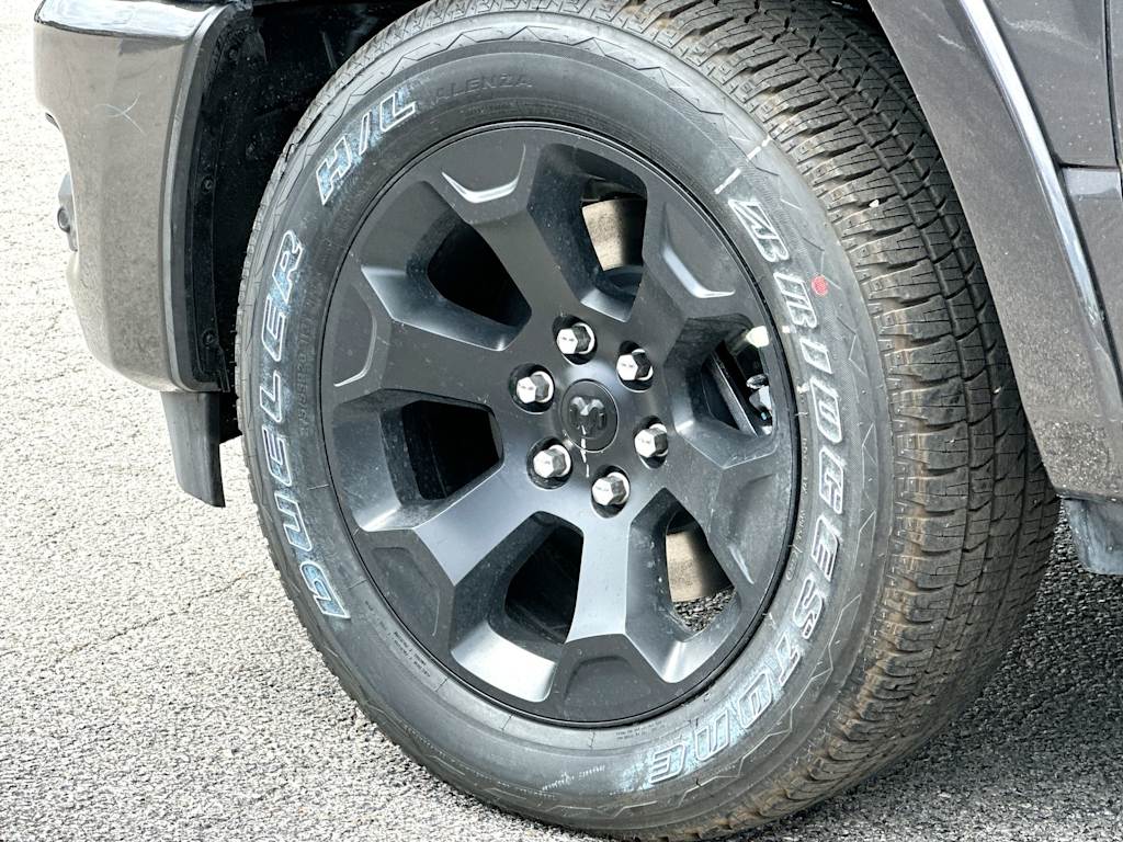 Thumbnail: 2026 RAM 1500 - 8