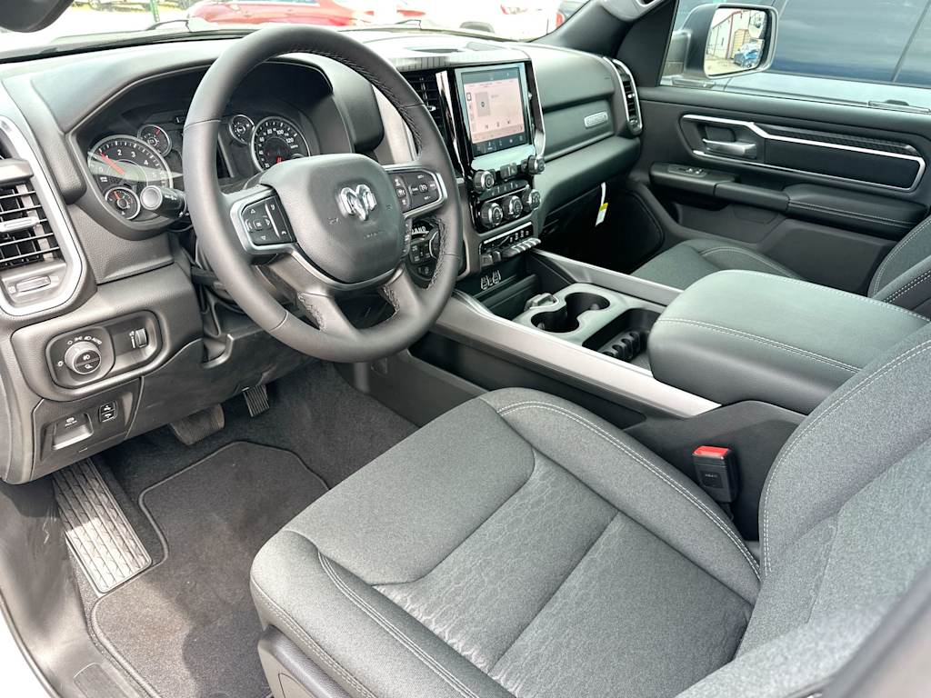 Thumbnail: 2026 RAM 1500 - 2