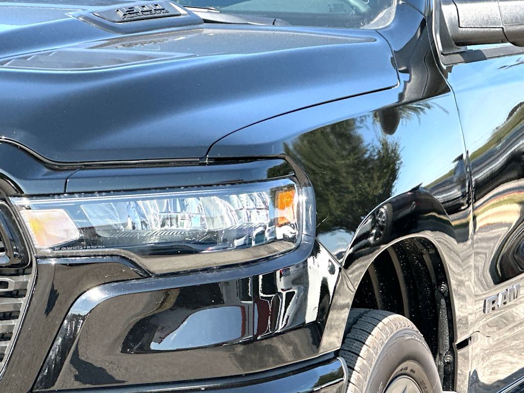 Thumbnail: 2026 RAM 1500 - 9