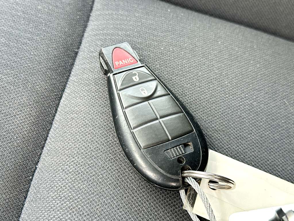 Thumbnail: 2010 Dodge Journey - 17