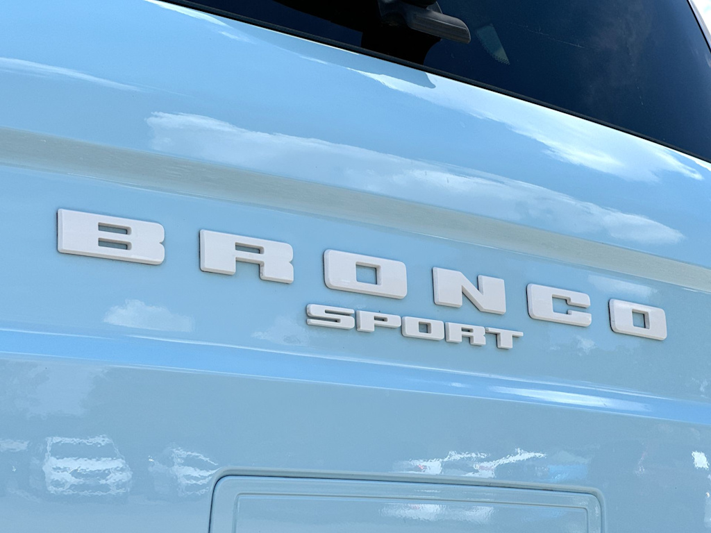 Thumbnail: 2023 Ford Bronco Sport - 7