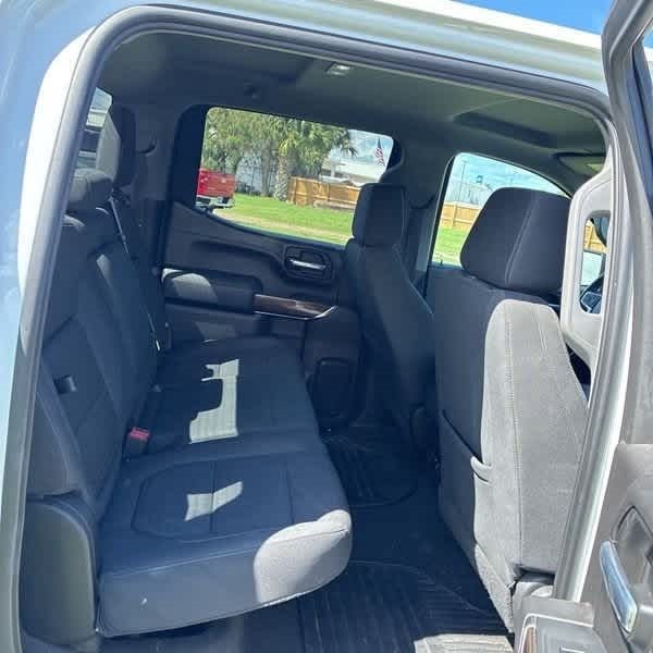Thumbnail: 2021 Chevrolet Silverado 1500 - 6