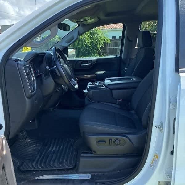 Thumbnail: 2021 Chevrolet Silverado 1500 - 5
