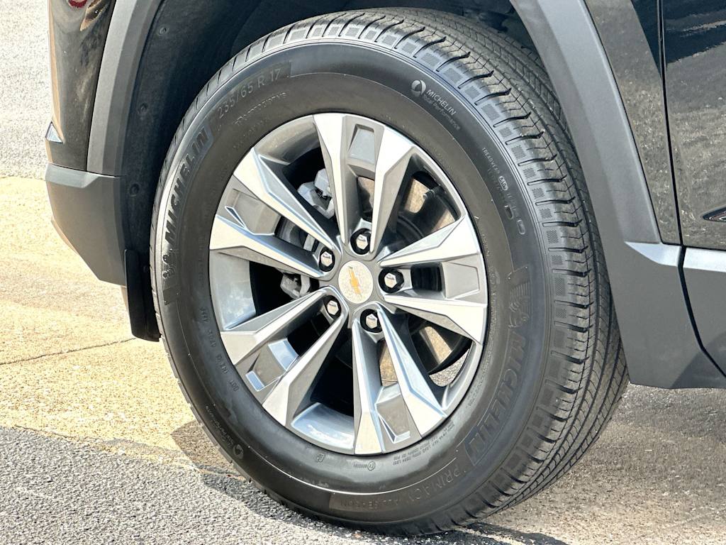 Thumbnail: 2026 Chevrolet Equinox - 8
