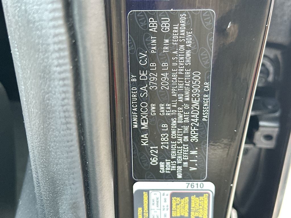 Thumbnail: 2021 Kia Forte - 18