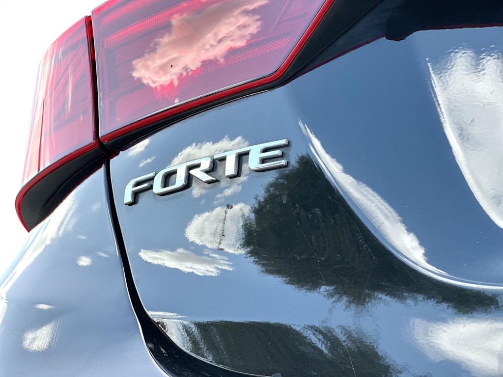 Thumbnail: 2021 Kia Forte - 7