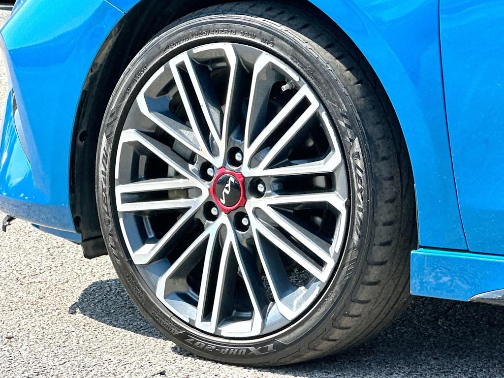Thumbnail: 2022 Kia Forte - 8