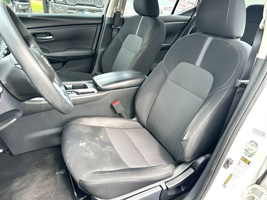 Thumbnail: 2024 Nissan Sentra - 10