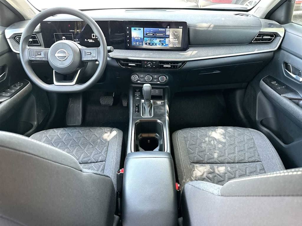 Thumbnail: 2025 Nissan Kicks - 9