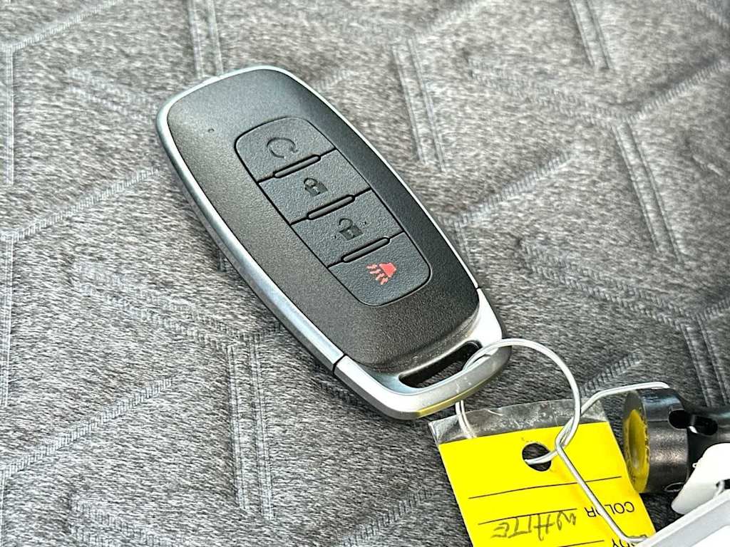 Thumbnail: 2025 Nissan Kicks - 16