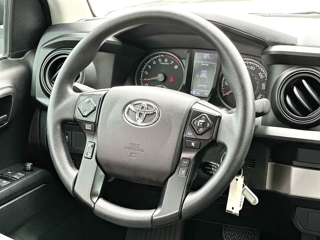 Thumbnail: 2021 Toyota Tacoma - 12