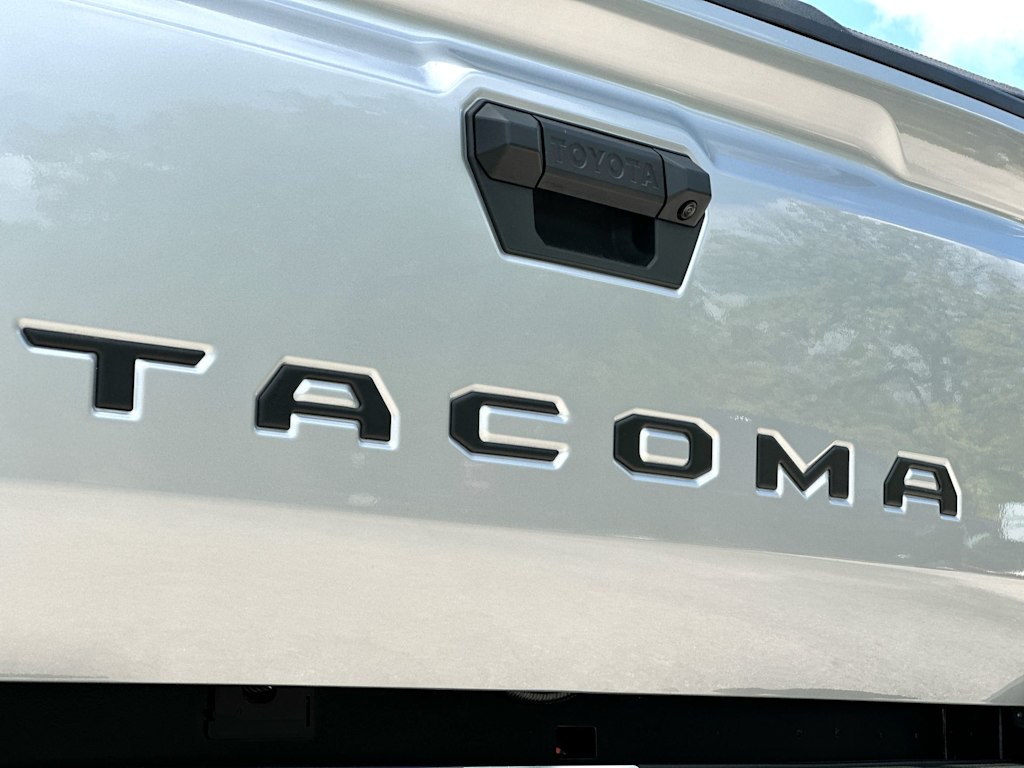 Thumbnail: 2025 Toyota Tacoma - 7