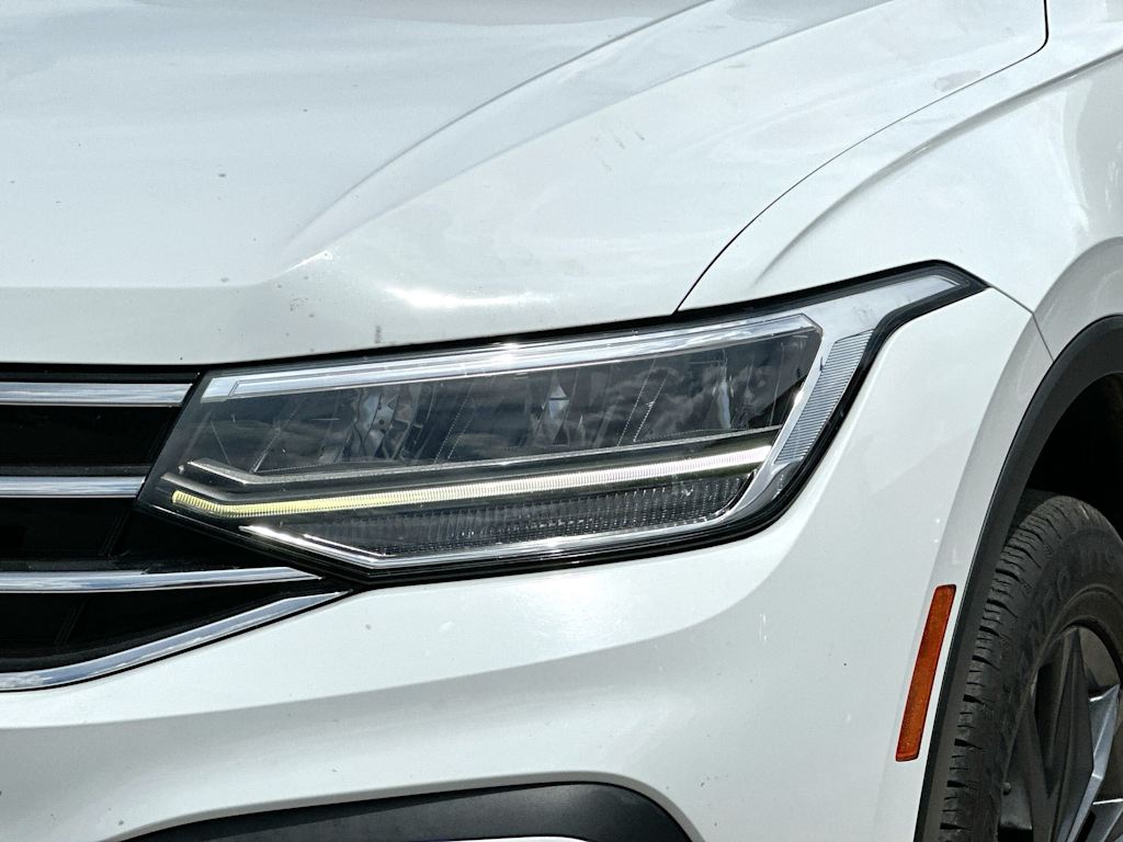 Thumbnail: 2022 Volkswagen Tiguan - 27
