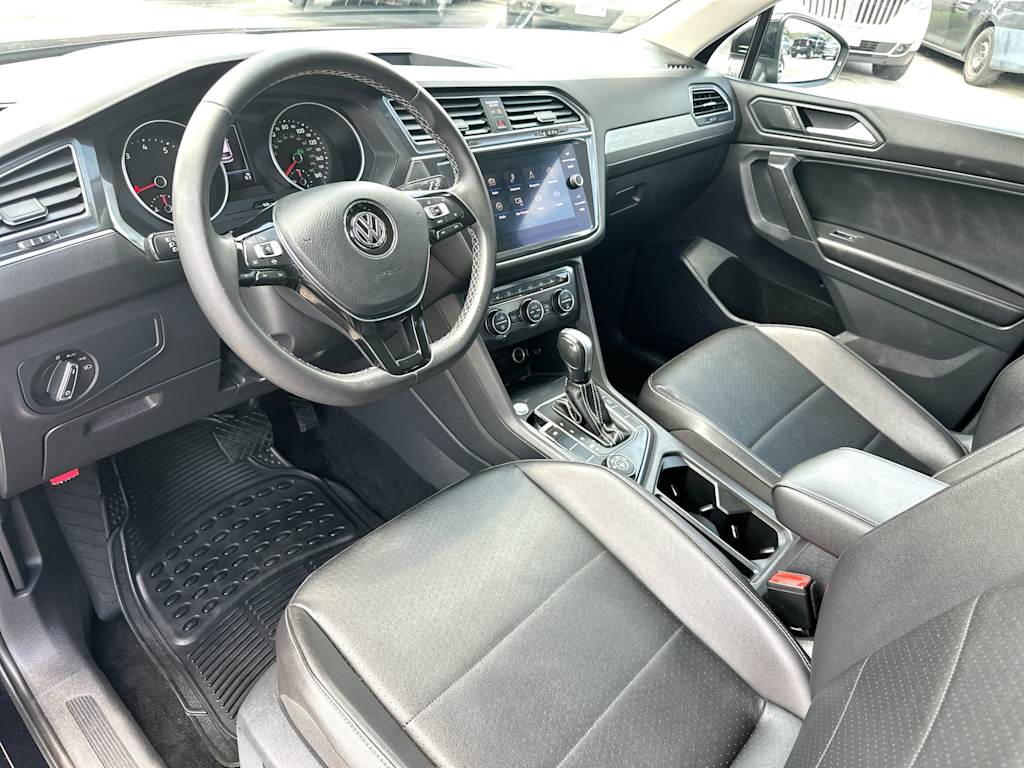 Thumbnail: 2021 Volkswagen Tiguan - 2