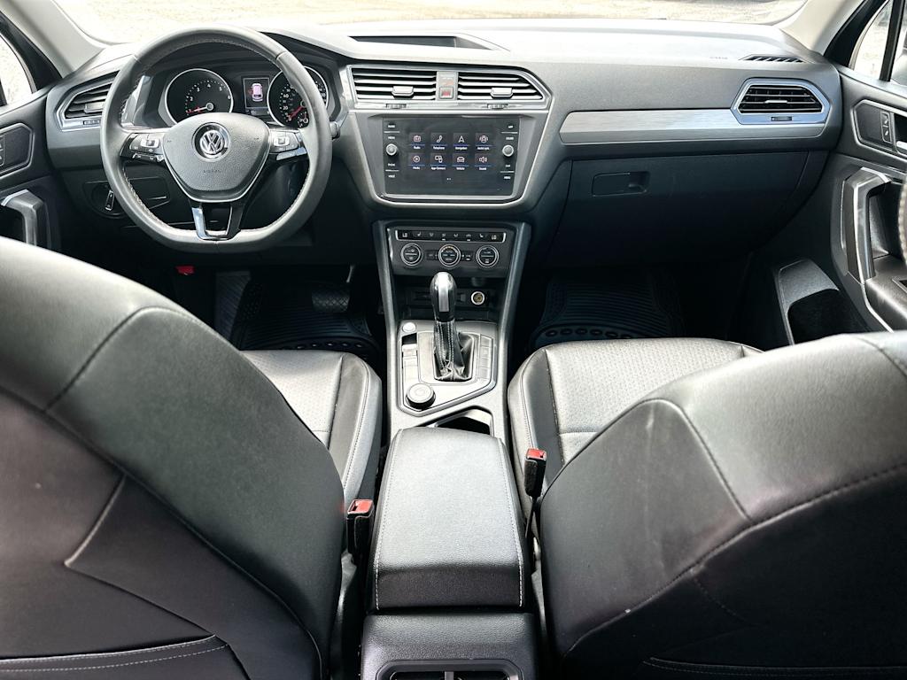Thumbnail: 2021 Volkswagen Tiguan - 9