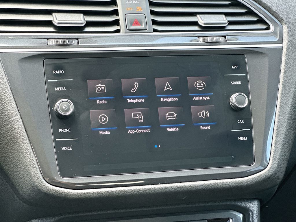 Thumbnail: 2021 Volkswagen Tiguan - 13