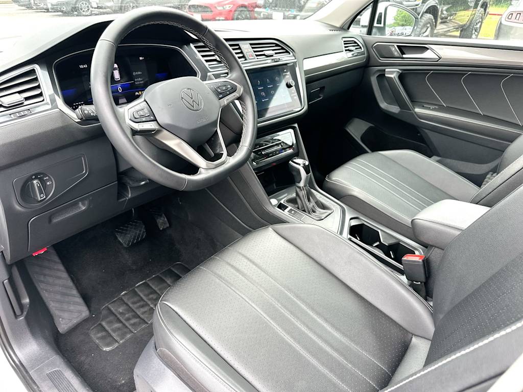 Thumbnail: 2024 Volkswagen Tiguan - 2
