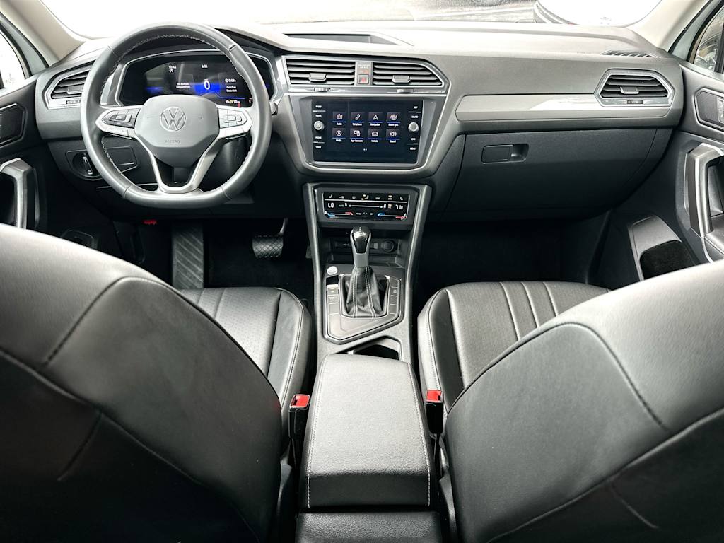 Thumbnail: 2024 Volkswagen Tiguan - 9