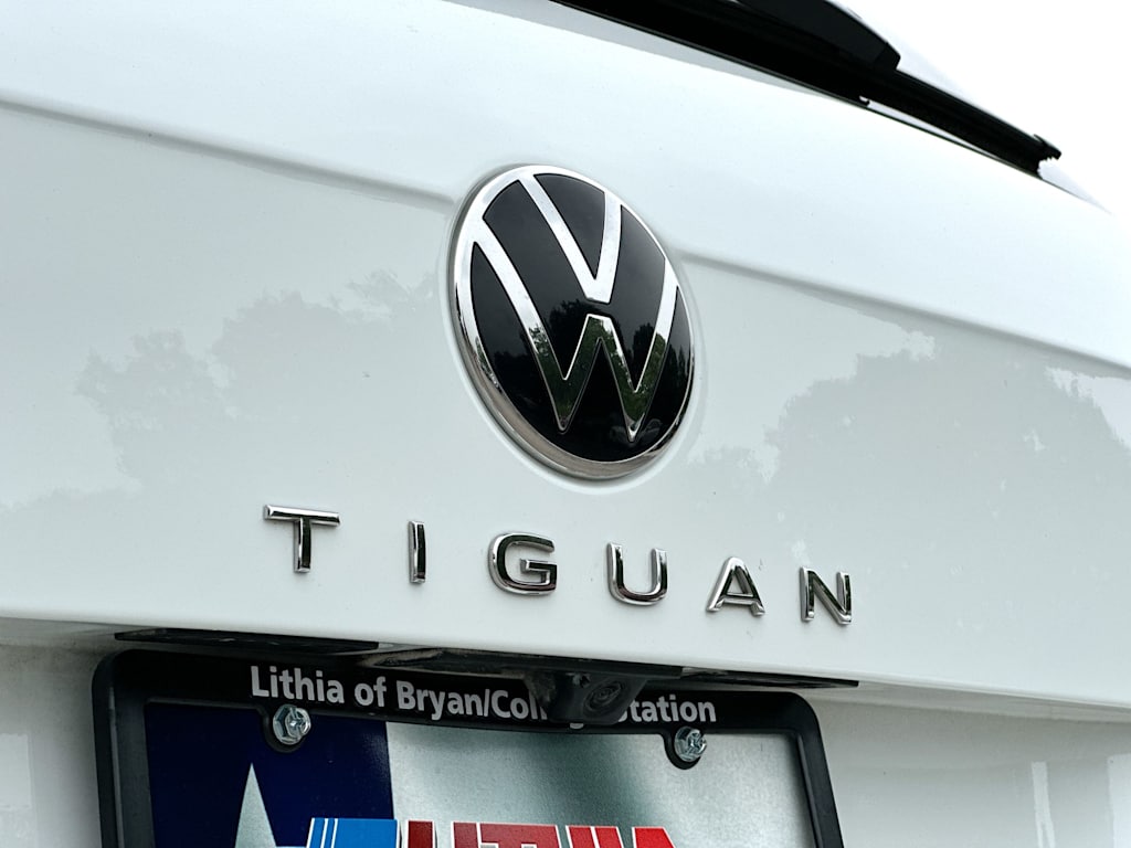 Thumbnail: 2024 Volkswagen Tiguan - 7