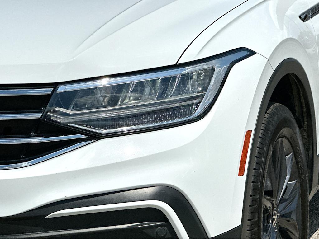 Thumbnail: 2022 Volkswagen Tiguan - 27