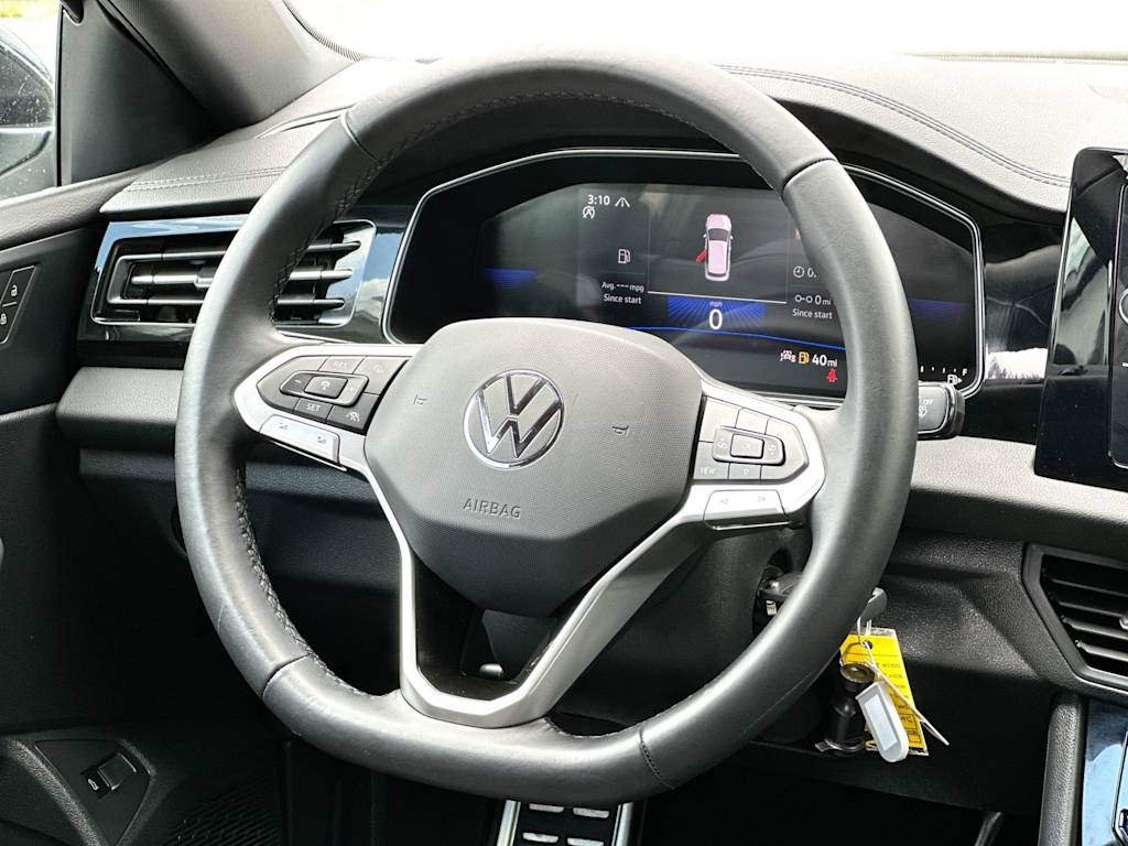 Thumbnail: 2025 Volkswagen Jetta - 12