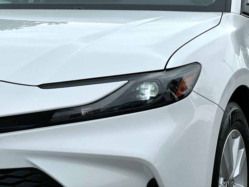 Thumbnail: 2025 Toyota Camry - 25