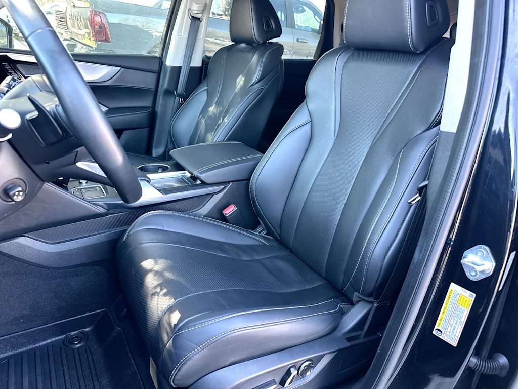 Thumbnail: 2023 Acura MDX - 10