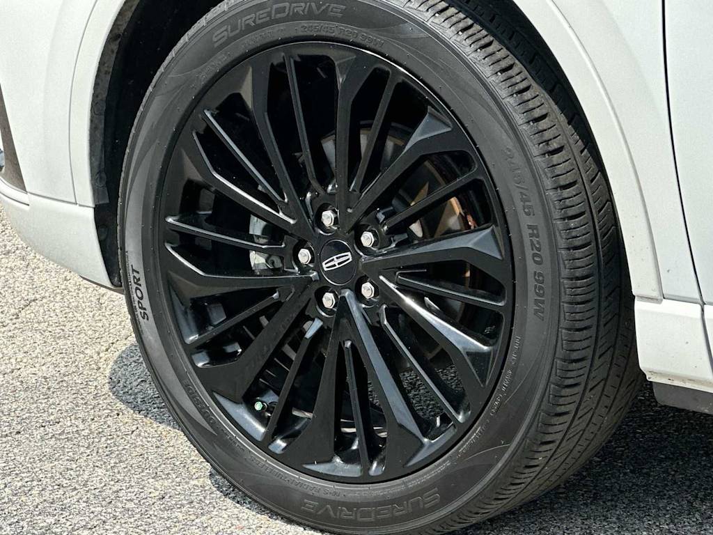 Thumbnail: 2023 Lincoln Corsair - 8