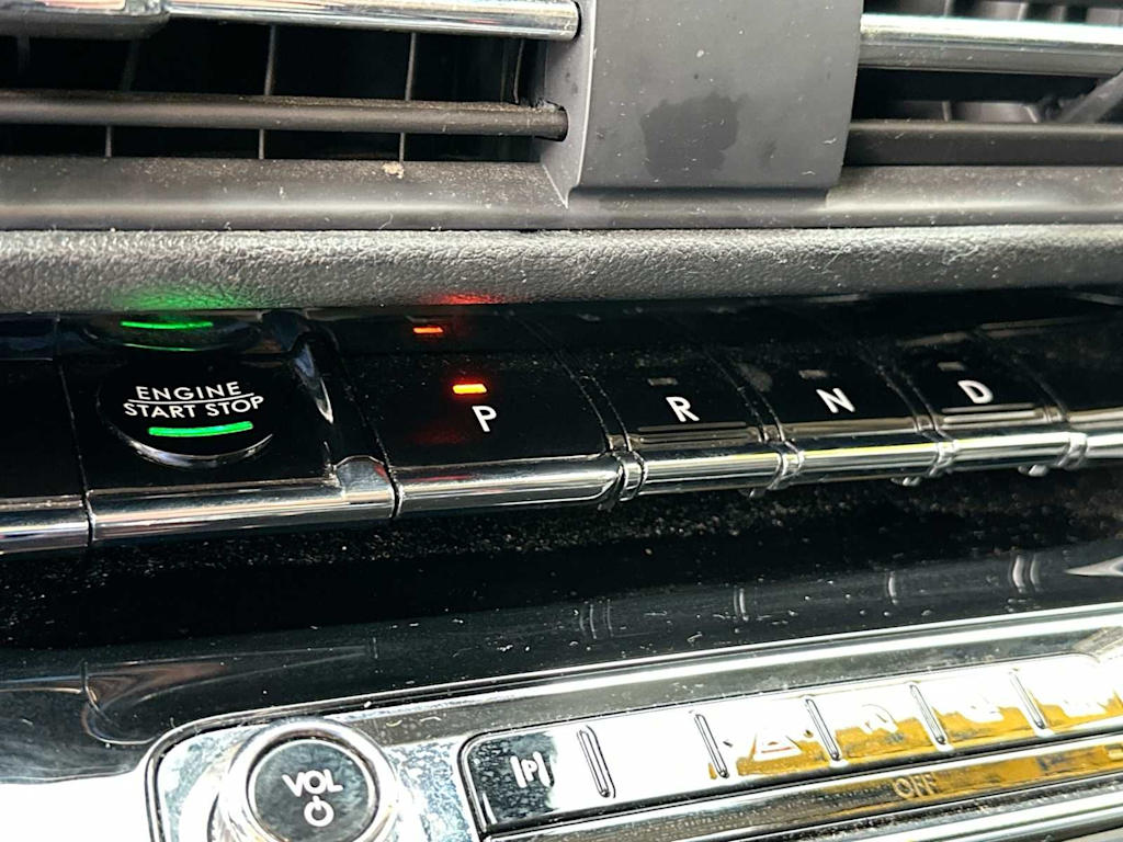 Thumbnail: 2023 Lincoln Corsair - 35