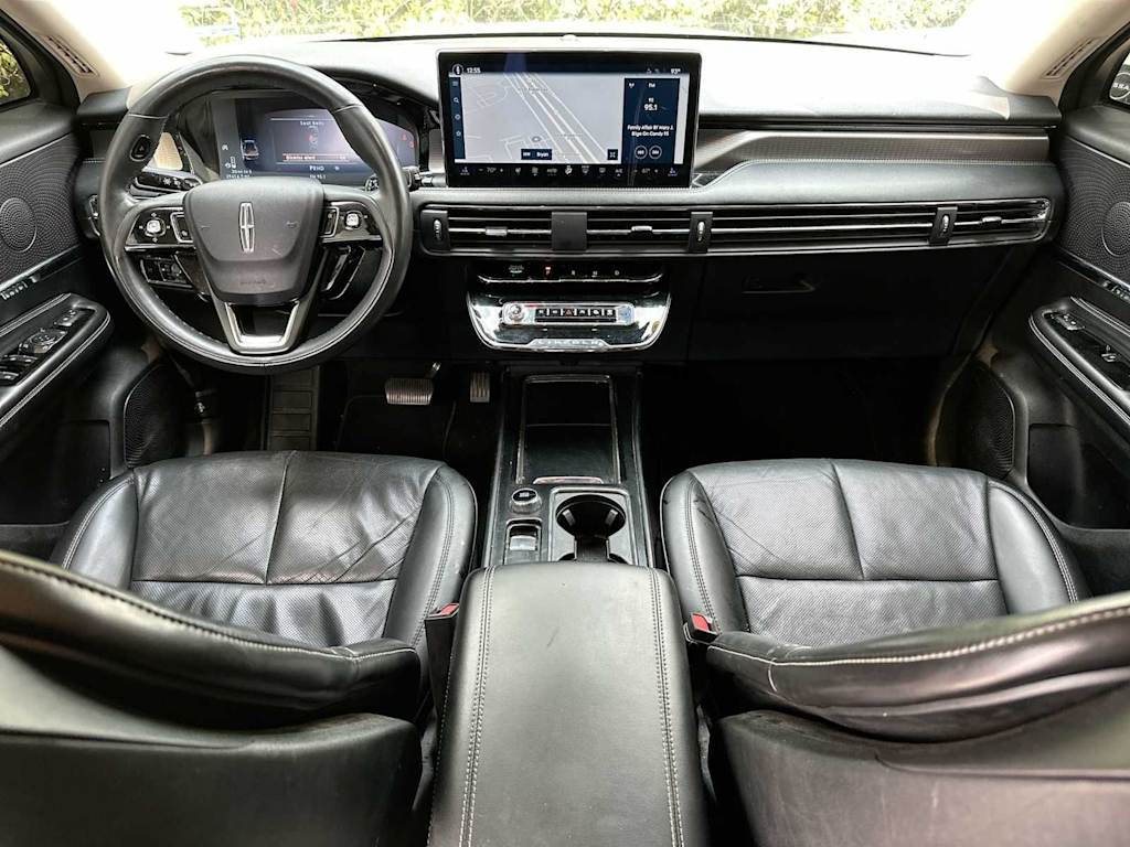 Thumbnail: 2023 Lincoln Corsair - 2