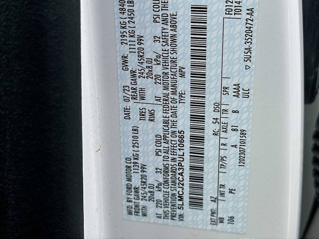 Thumbnail: 2023 Lincoln Corsair - 36