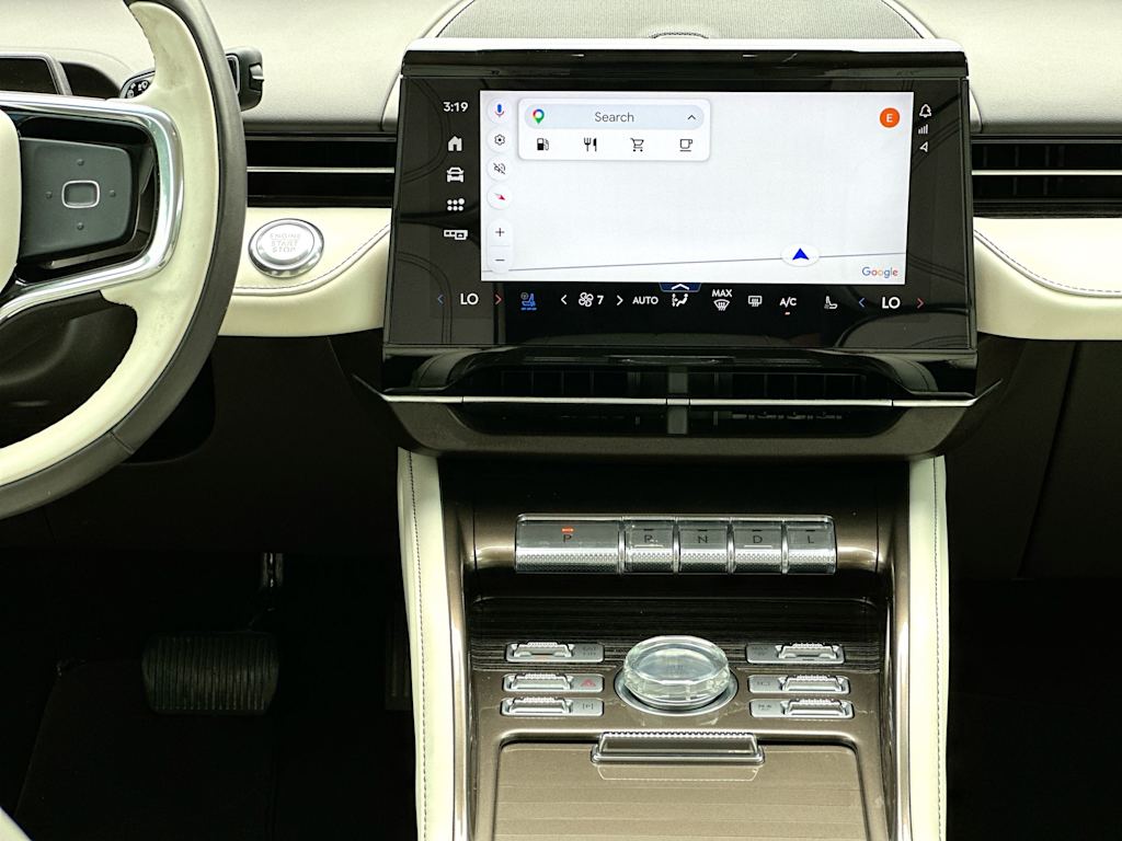 Thumbnail: 2024 Lincoln Nautilus - 29