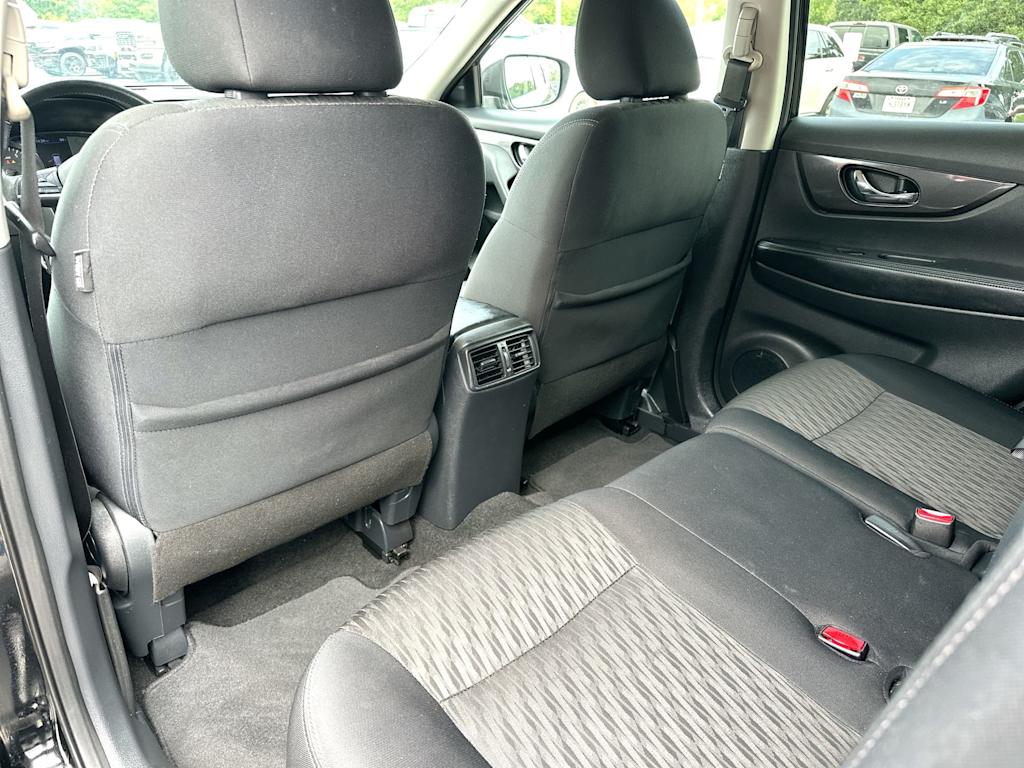 Thumbnail: 2019 Nissan Rogue - 28