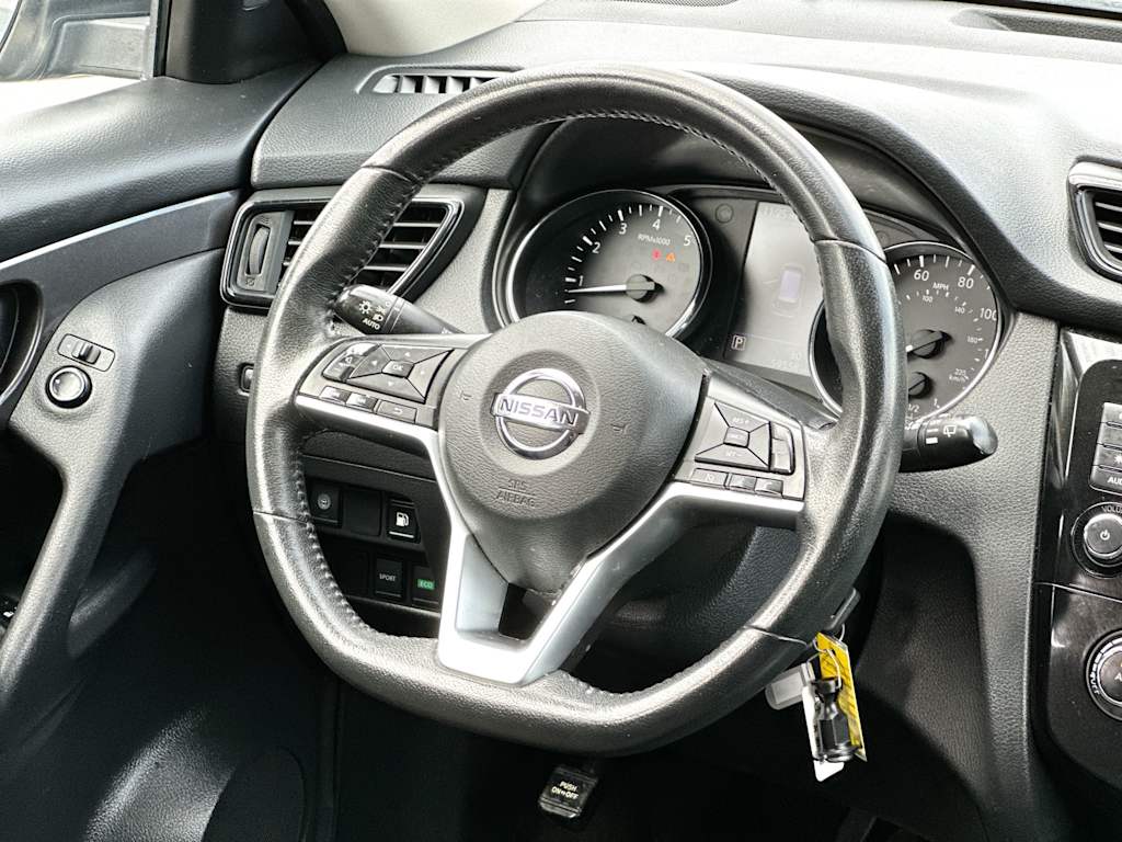 Thumbnail: 2019 Nissan Rogue - 12