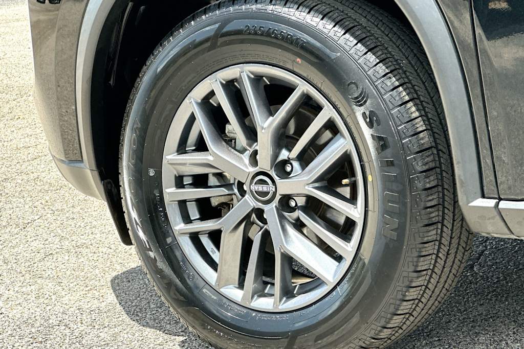 Thumbnail: 2023 Nissan Rogue - 8